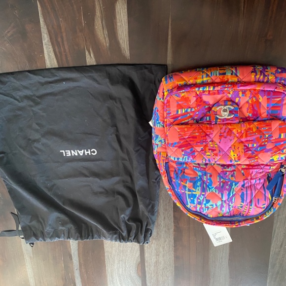 Chanel backpack - Picture 2 of 7